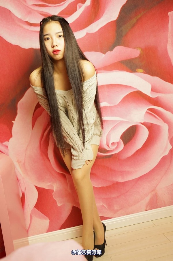 dk13美束馆 - 11.15-娃娃灰毛衣A-190P 第 12 张图片