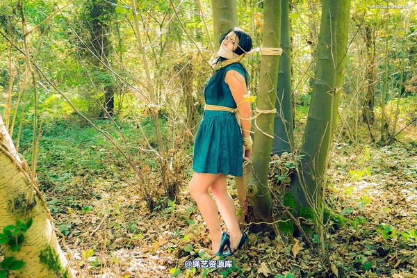 limitedaudience - 2014 stacey von in the forest 第 17 张图片