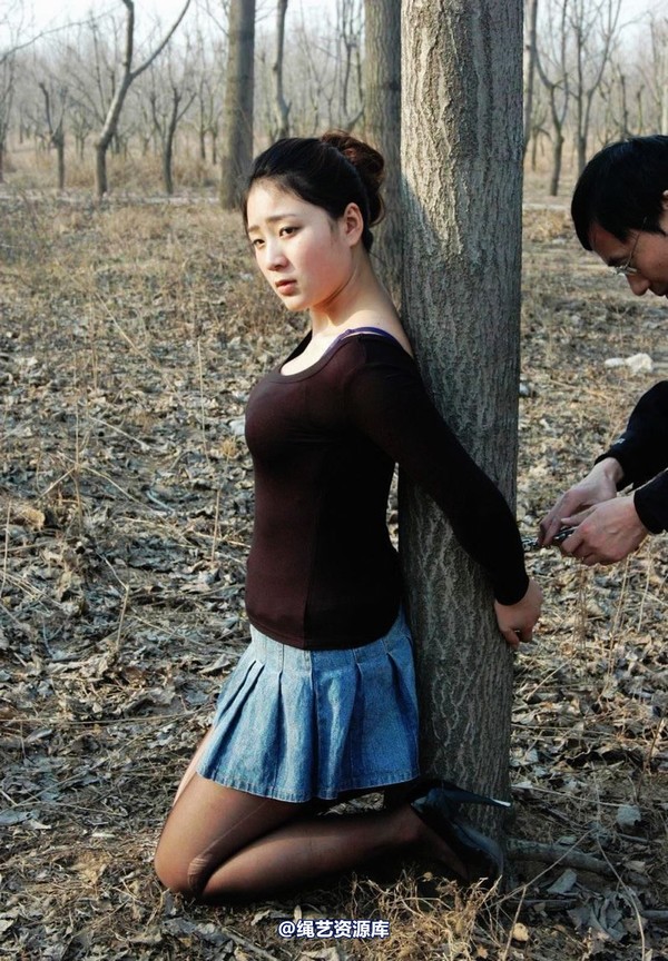 mj影视 - 2013-3-4陈沫踏青 黑丝美女最终的不归路 第 152 张图片