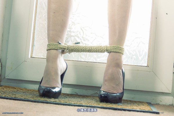 limitedaudience - 2014 ariel inviting bondage 2 第 13 张图片