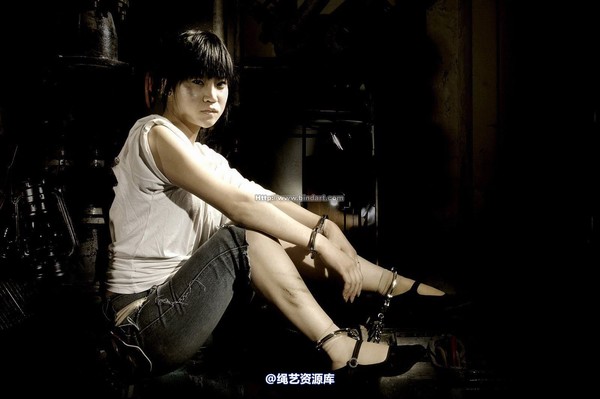 丽柜美束 - 2006-12-15 第 6 张图片