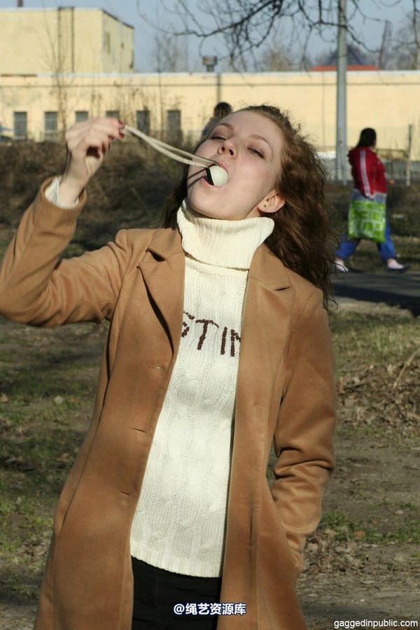 gaggedinpublic - gip076 第 6 张图片