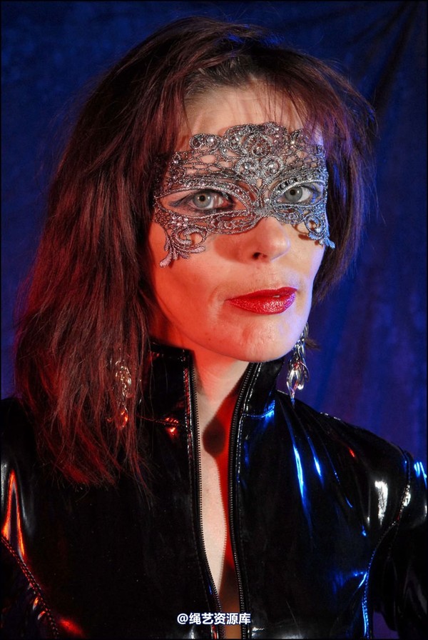 simplytied - The Mask 第 3 张图片
