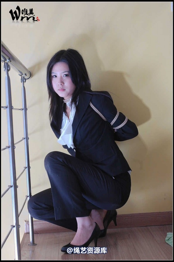 唯美之家 - 雪儿制服2010-3-13 第 27 张图片