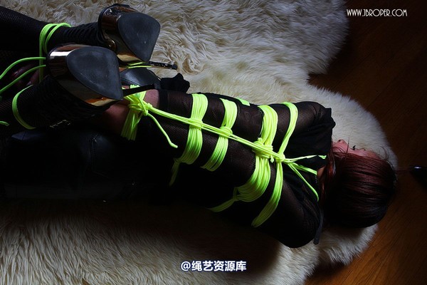 jbroper - Katie Love 2014-4 第 40 张图片