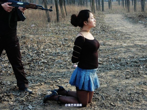 mj影视 - 2013-3-4陈沫踏青 黑丝美女最终的不归路 第 268 张图片