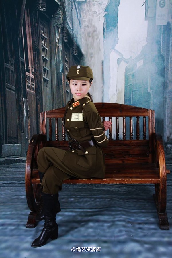 神艺缘 - 235-美式女制服 第 6 张图片