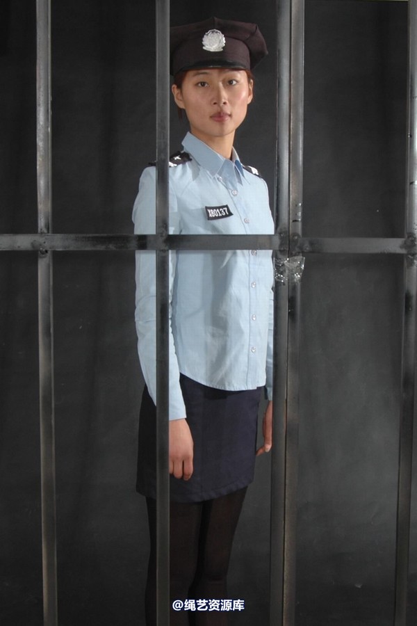 mj影视 - 倾心警服 第 1 张图片