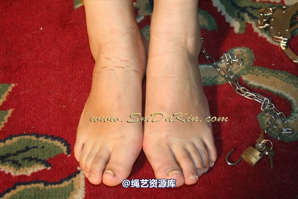 锐度主张 - 2008年第三十九期镣铐图（10.15） 第 87 张图片