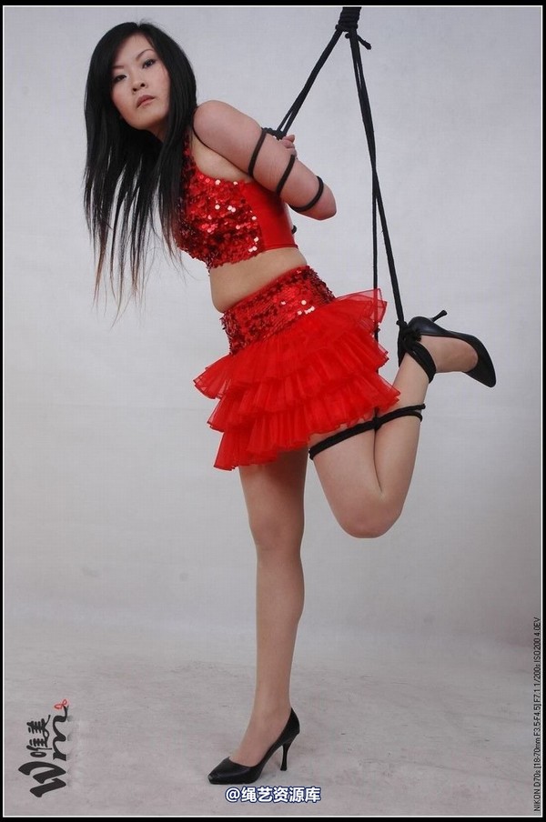 唯美之家 - 2008-11-11琪琪舞服五花 第 28 张图片