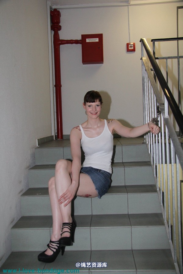 girlsinsteel - Parking stairways 第 15 张图片