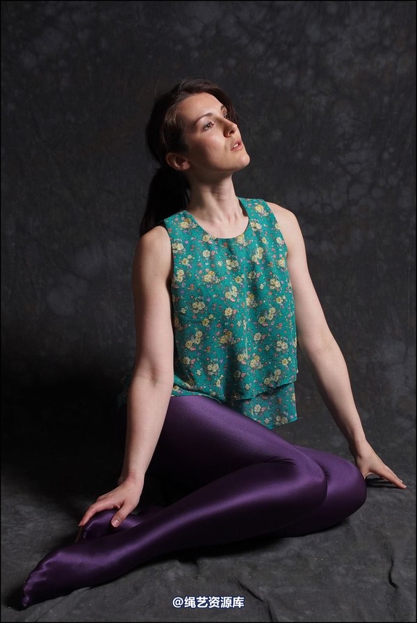 simplytied - Very nice purple tights 第 5 张图片