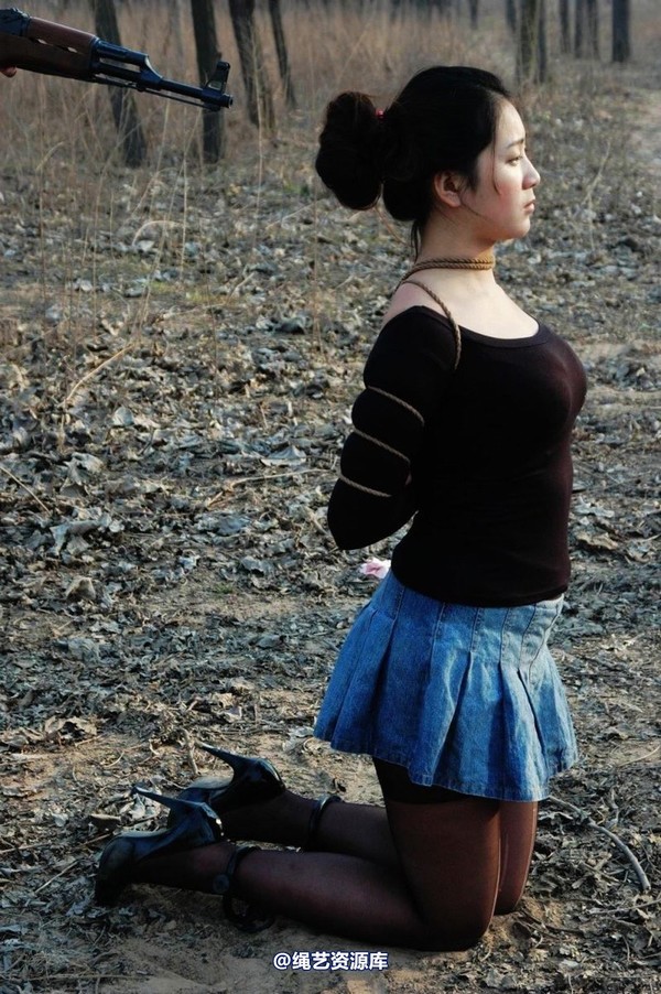 mj影视 - 2013-3-4陈沫踏青 黑丝美女最终的不归路 第 458 张图片