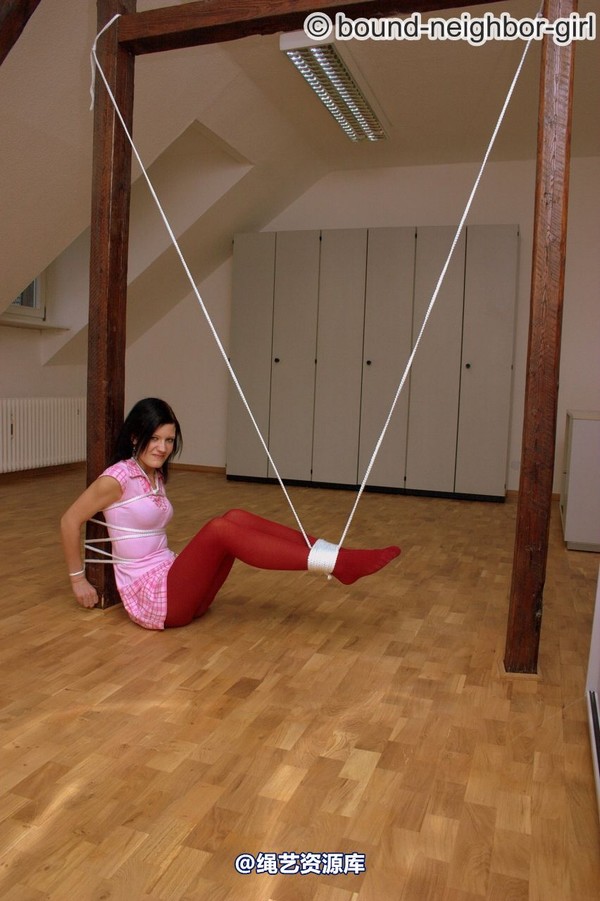 bound-neighbor-girl - Melina in bondage games in the office part 1 第 33 张图片
