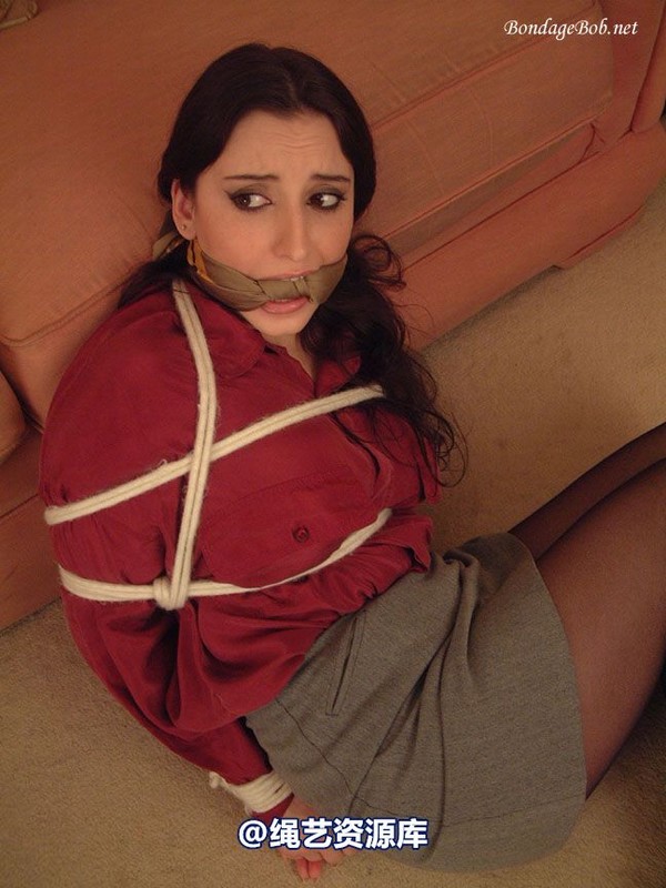 bondagebob - Jasmine De Launay Home invasion 第 15 张图片