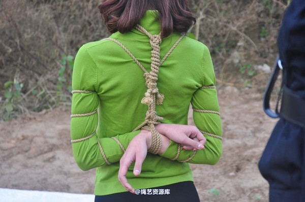 mj影视 - 影林樵夫 红颜车模 刑场 第 44 张图片
