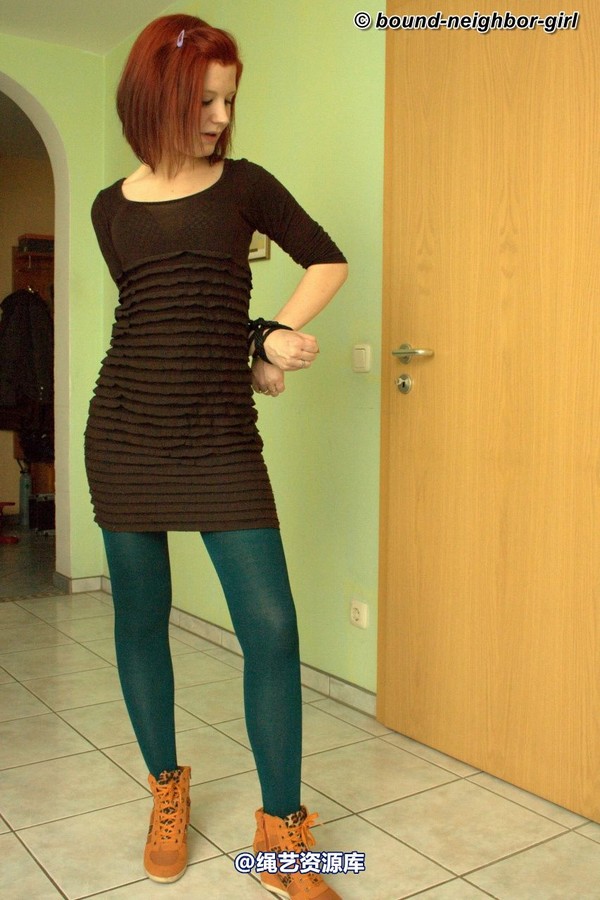bound-neighbor-girl - Melina - Tied at home 1 第 13 张图片