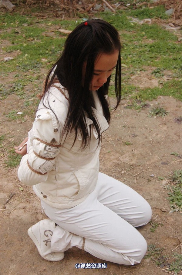 mj影视 - 安娜刑场2013-04-13 第 43 张图片