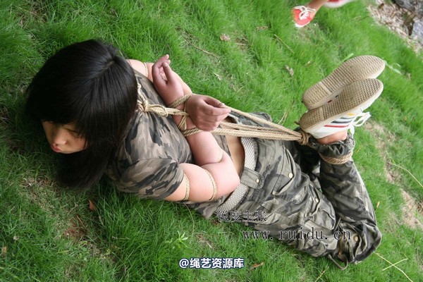 锐度主张 - 2009年第44期捆绑图（2009.8.31）模特：小爱 第 68 张图片