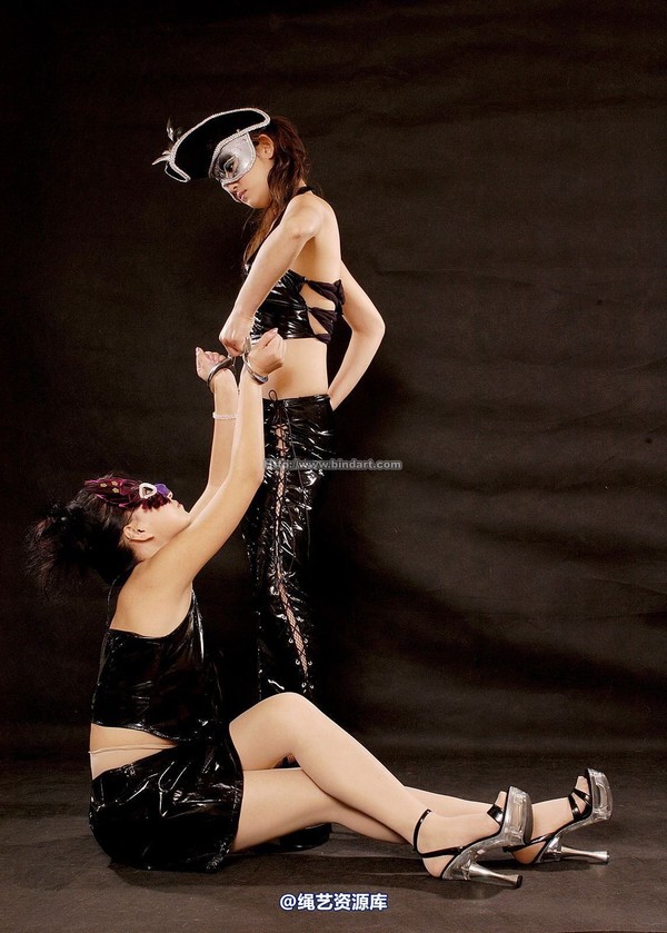 丽柜美束 - 2006-01-16 第 26 张图片