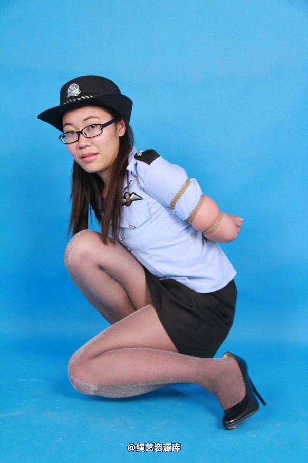 胜景山庄 - 044-制服诱惑 第 46 张图片