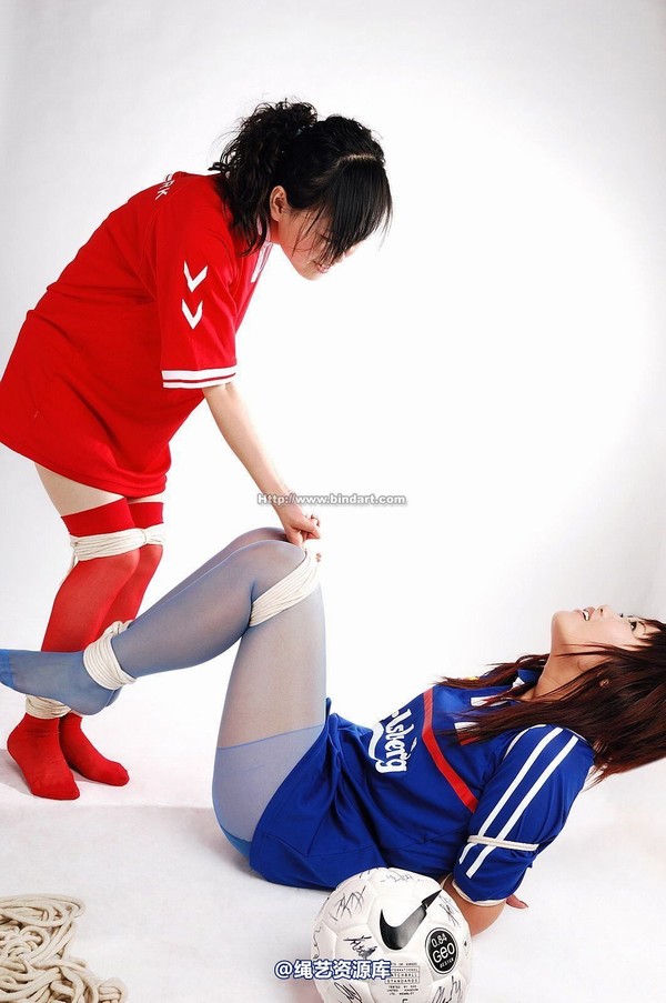 丽柜美束 - 2007-01-13 雯雯&静华 第 13 张图片