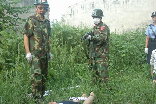 mj影视 - 血的代价执行刑场 失禁战栗2013-08-26 第 52 张图片