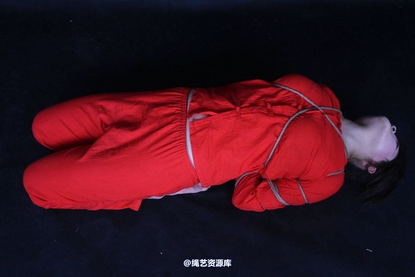 胜景山庄 - 067-红衣女 第 25 张图片