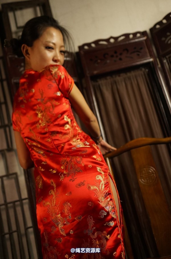 dk13美束馆 - 1.8-欢欢红旗袍b-120P 第 70 张图片
