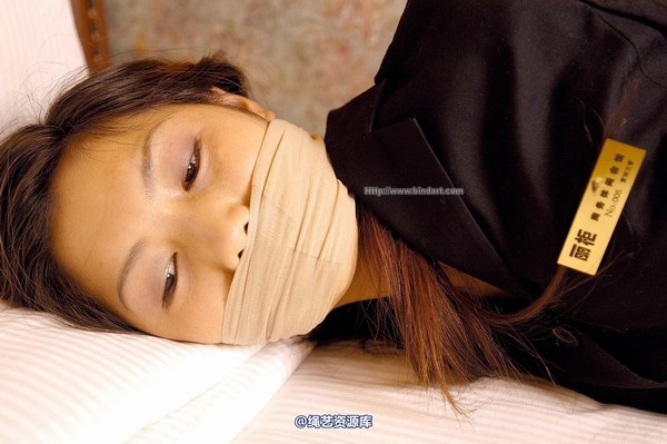 丽柜美束 - 2005-09-03 第 12 张图片