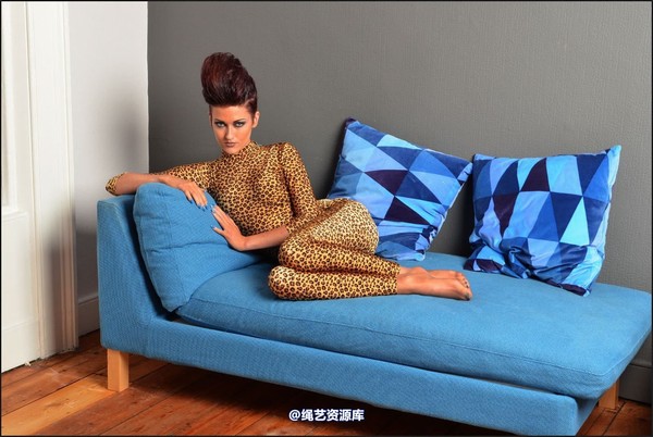 simplytied - JG catsuit two 第 2 张图片