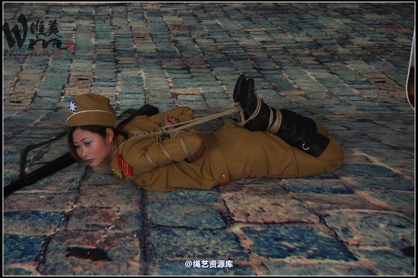 唯美之家 - 08-05-07新模特二 第 76 张图片