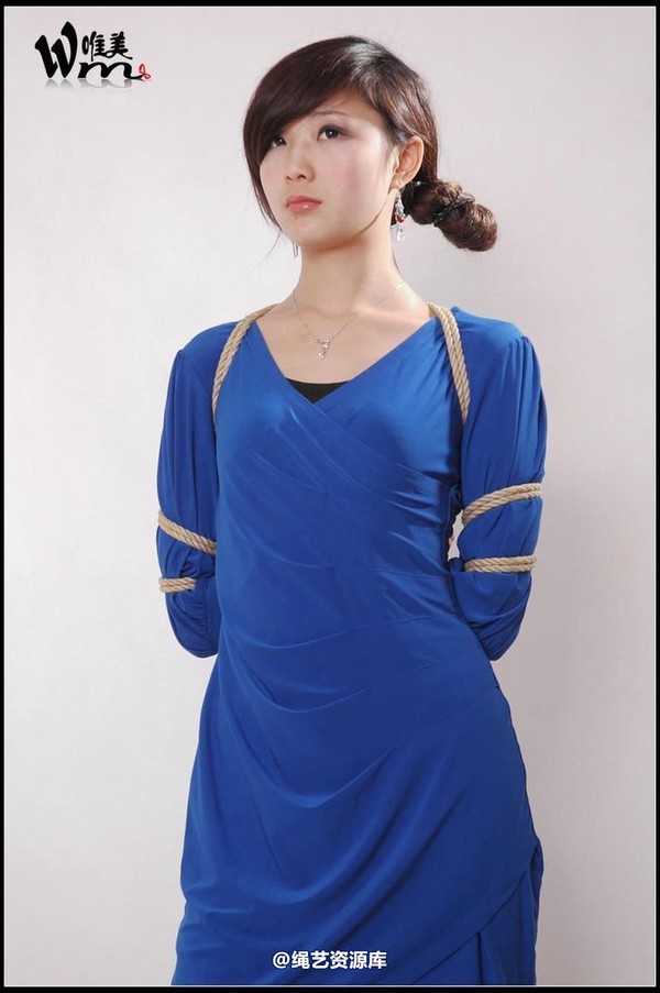 唯美之家 - 2009-11-26魅儿和书瑶 第 3 张图片