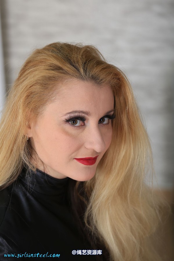 girlsinsteel - Jelena as a leather lady 第 122 张图片