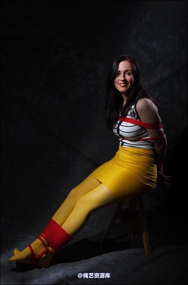 simplytied - Yellow tights red rope 第 30 张图片