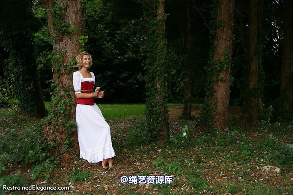 restrainedelegance - Run-away Wife 第 28 张图片
