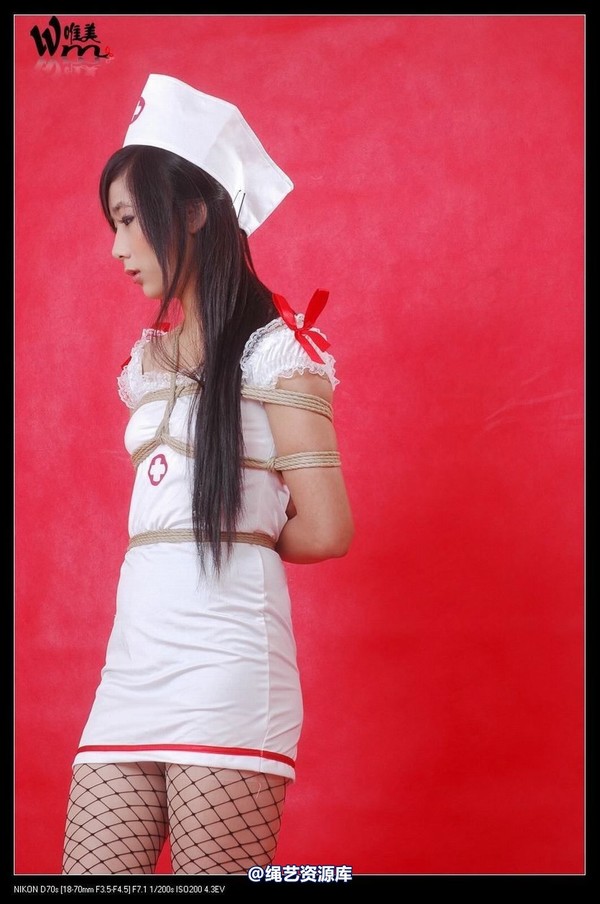 唯美之家 - 2008-11-01紫轩护士制服1 第 35 张图片