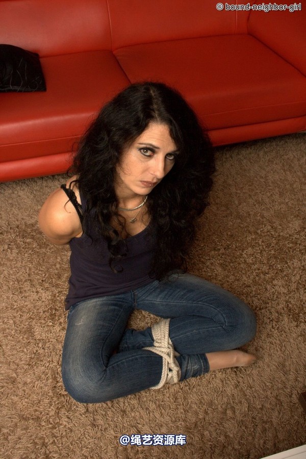 bound-neighbor-girl - Dunja - Captivating Afternoon 6 第 34 张图片