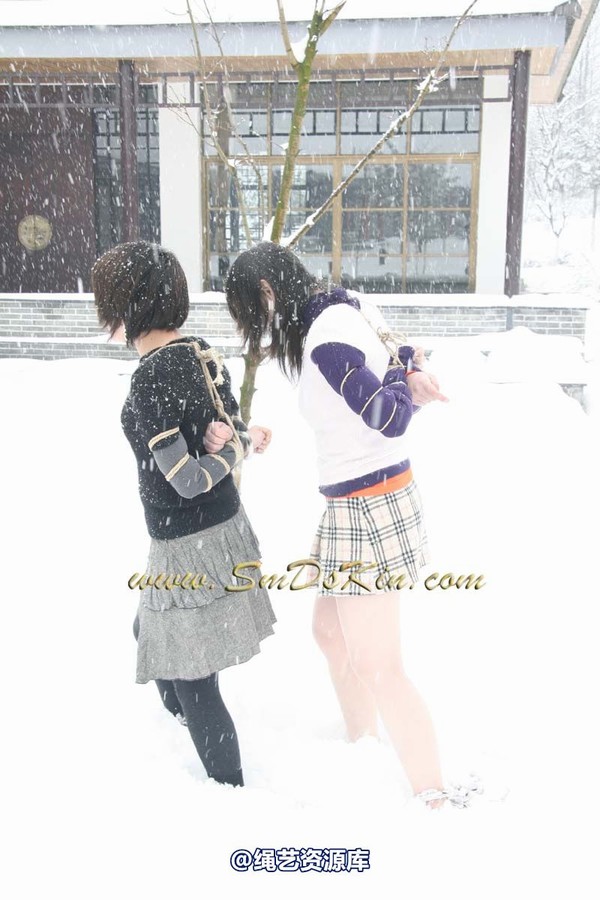 锐度主张 - 2009年第20期捆绑图（2009.4.21）模特：月月 玛丽 第 52 张图片