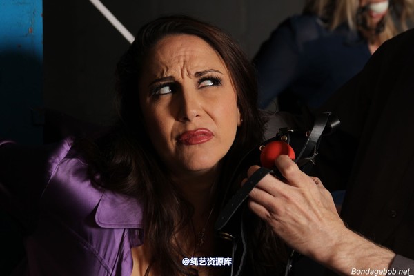 bondagebob - Jewell and Missey The kinky captor 第 607 张图片