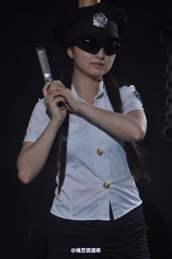 mj影视 - 梅小晨女警1 第 28 张图片