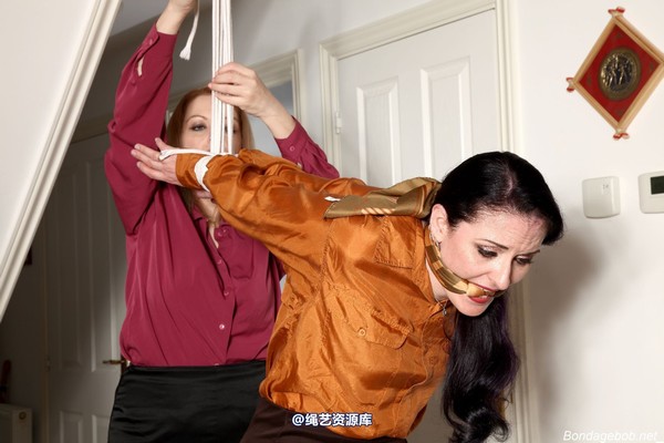 bondagebob - Caroline Pierce Punished 第 40 张图片