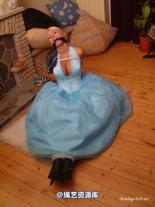 bondagebob - Petra Not having a ball 第 49 张图片