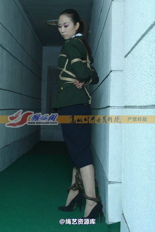 雅俗阁 - 20070419雅雯警服 第 49 张图片