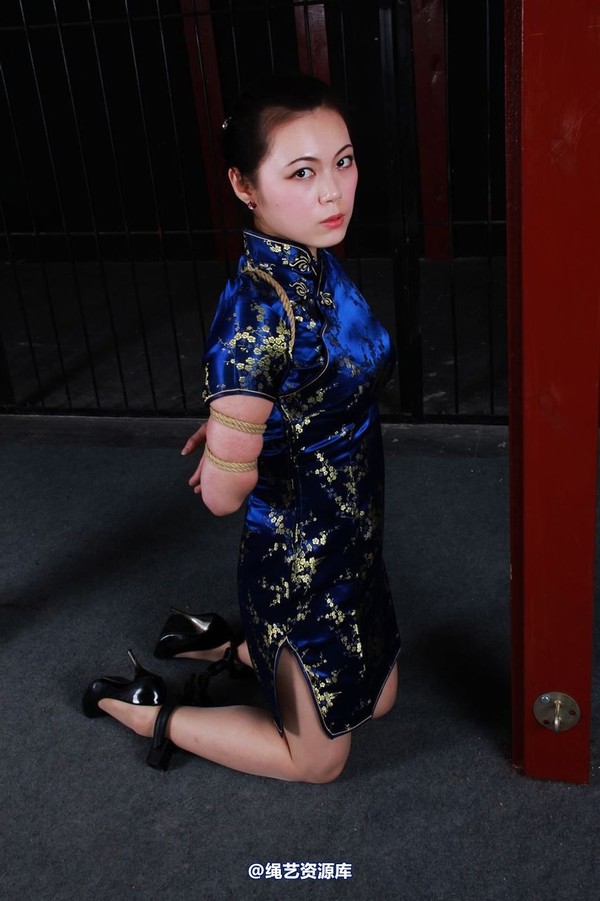 神艺缘 - 248-少妇被抓了 第 19 张图片