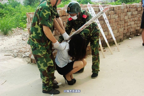 mj影视 - 血的代价刑前押送2013-08-26 第 168 张图片