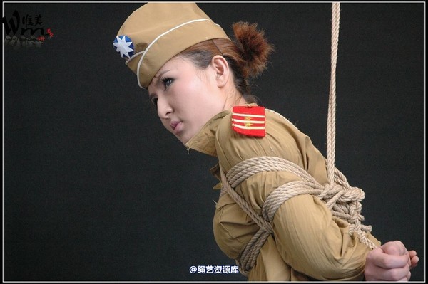 唯美之家 - 08-06-02新疆军装 第 183 张图片