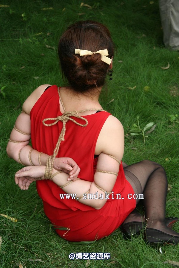 锐度主张 - 2009年第40期捆绑图（2009.8.9）模特：姗姗 月儿 第 50 张图片