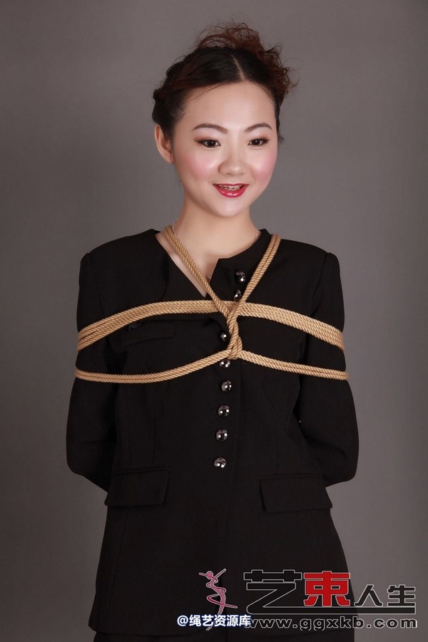 艺束人生 - 015-小蝶职业装礼服KB 第 24 张图片