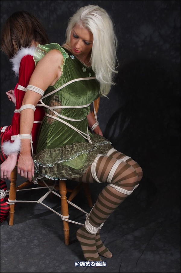 simplytied - Santas helpers change 第 27 张图片